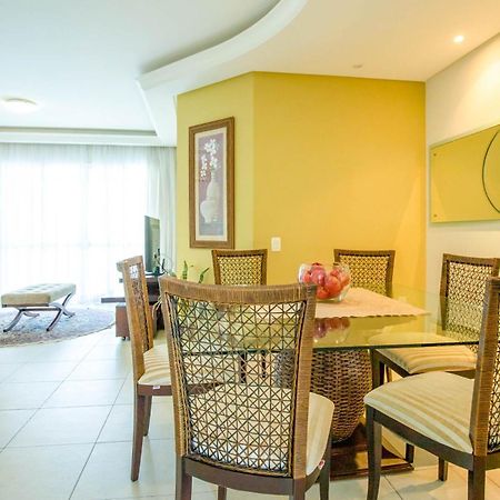 Amplo Apartamento De 3 Quartos No Centro De Balneario Camboriu N1859 Appartement Buitenkant foto