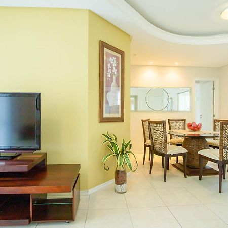 Amplo Apartamento De 3 Quartos No Centro De Balneario Camboriu N1859 Appartement Buitenkant foto