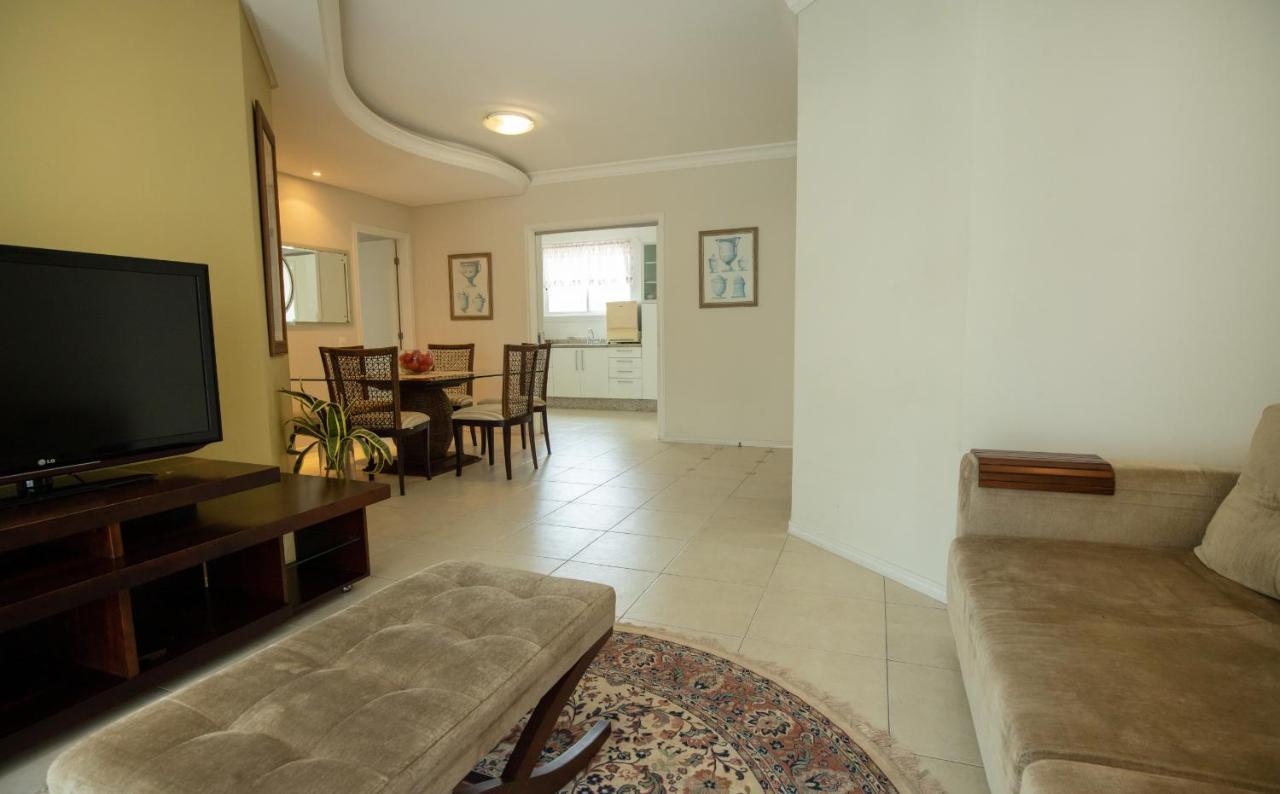 Amplo Apartamento De 3 Quartos No Centro De Balneario Camboriu N1859 Appartement Buitenkant foto