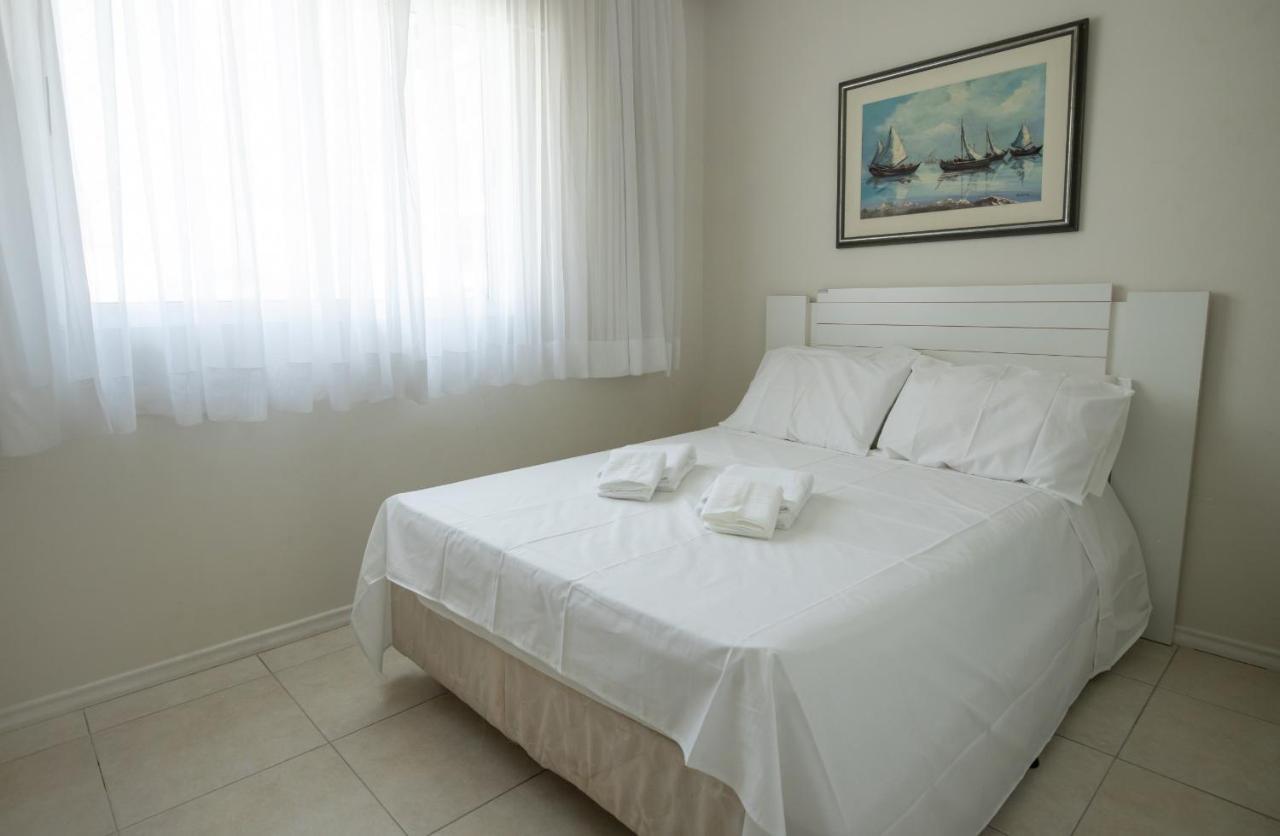 Amplo Apartamento De 3 Quartos No Centro De Balneario Camboriu N1859 Appartement Buitenkant foto
