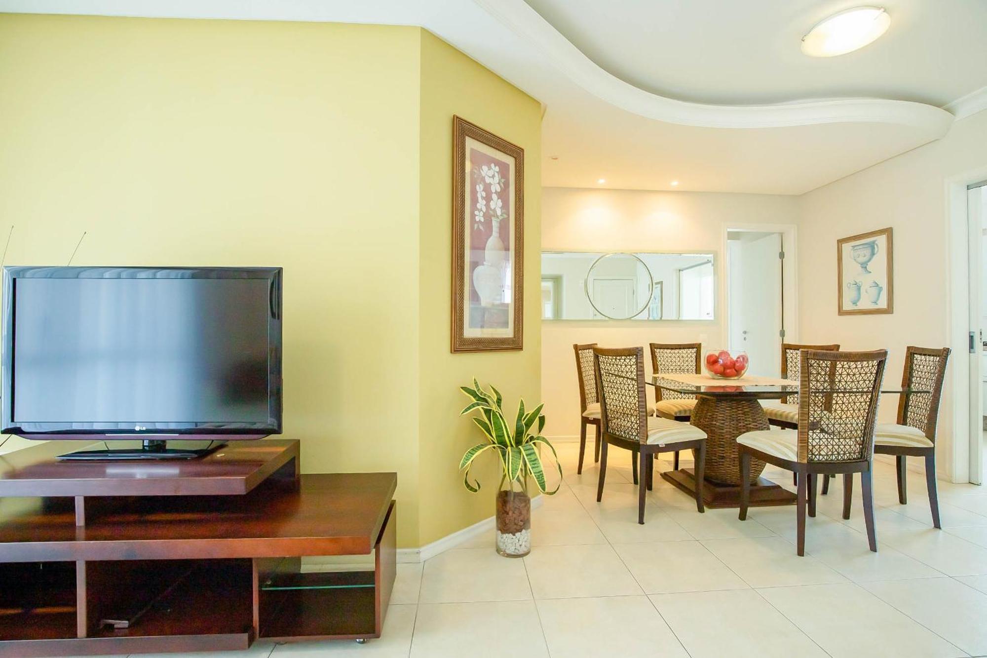 Amplo Apartamento De 3 Quartos No Centro De Balneario Camboriu N1859 Appartement Buitenkant foto